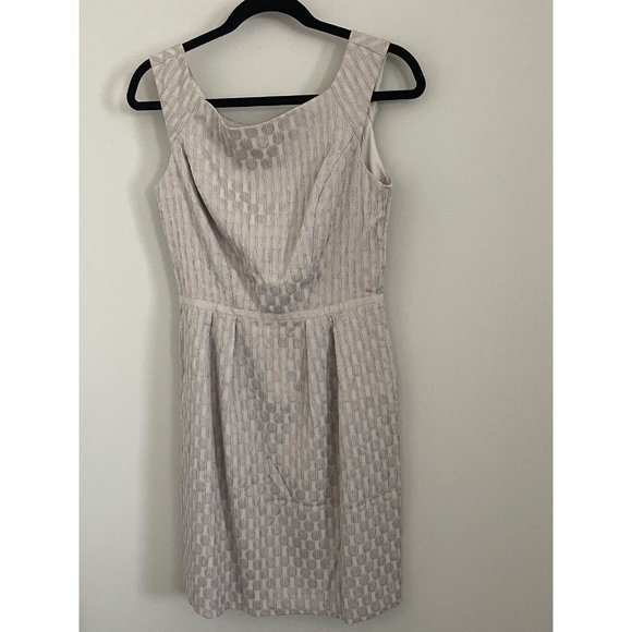 NWT White House Black Market Jacquard Dot Sheath Dress With Pockets - Size 2